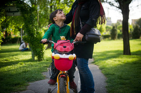 به نگاه مادر سوگند